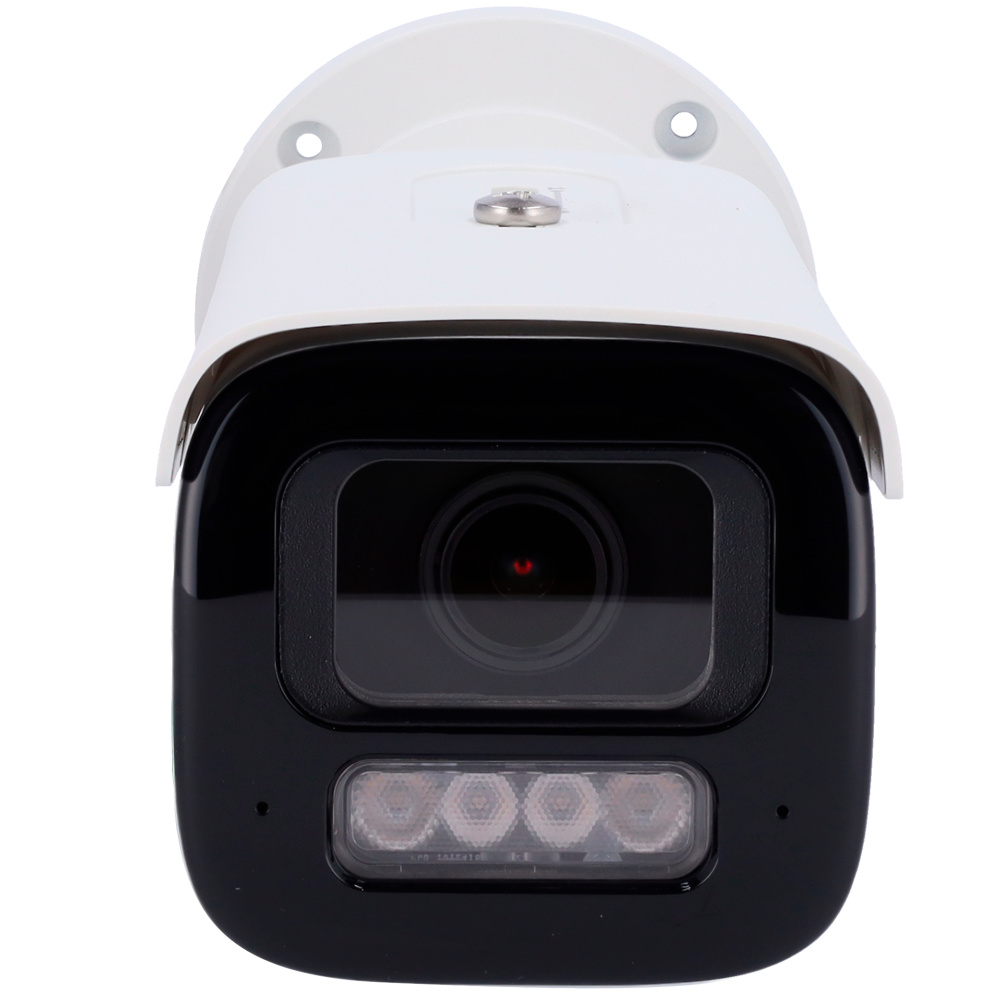 hikvision-ds-2cd2623g2-vision-color-noche Captura nocturna en color gracias a la iluminación blanca de 60 m de la cámara Hikvision DS-2CD2623G2-LIZS2U. Ideal para entornos donde es imprescindible identificar detalles con precisión incluso en ausencia de luz ambiental
