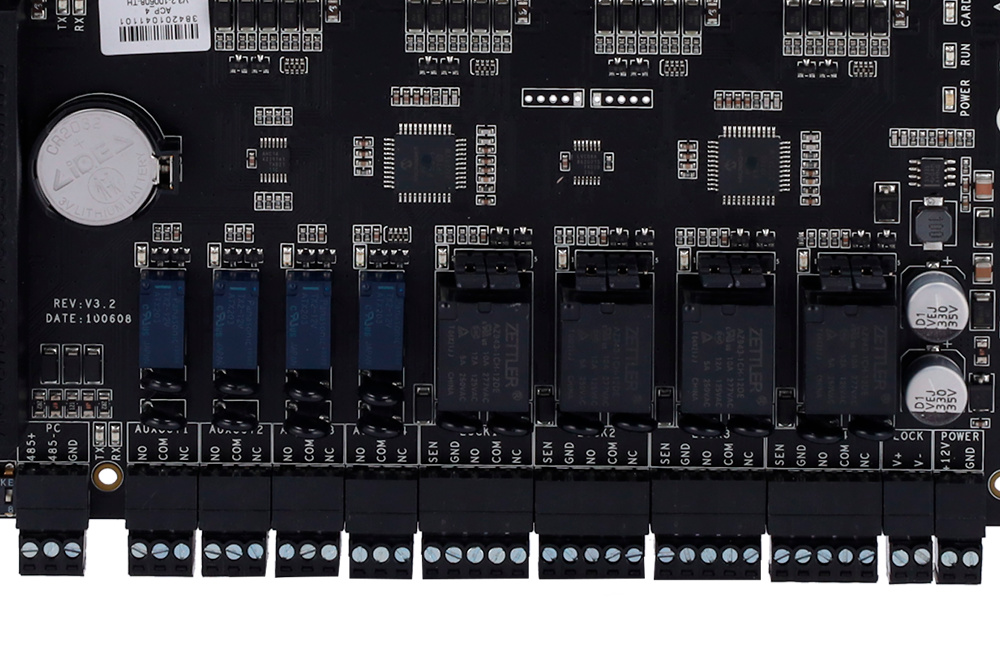 ZK-C3-400PRO | ZKTeco - Controladora de Accesos RFID | Entrada de 4 pulsadores | 4 sensores de puerta | 4 entradas auxiliares | Software ZKBio CVSecurity 