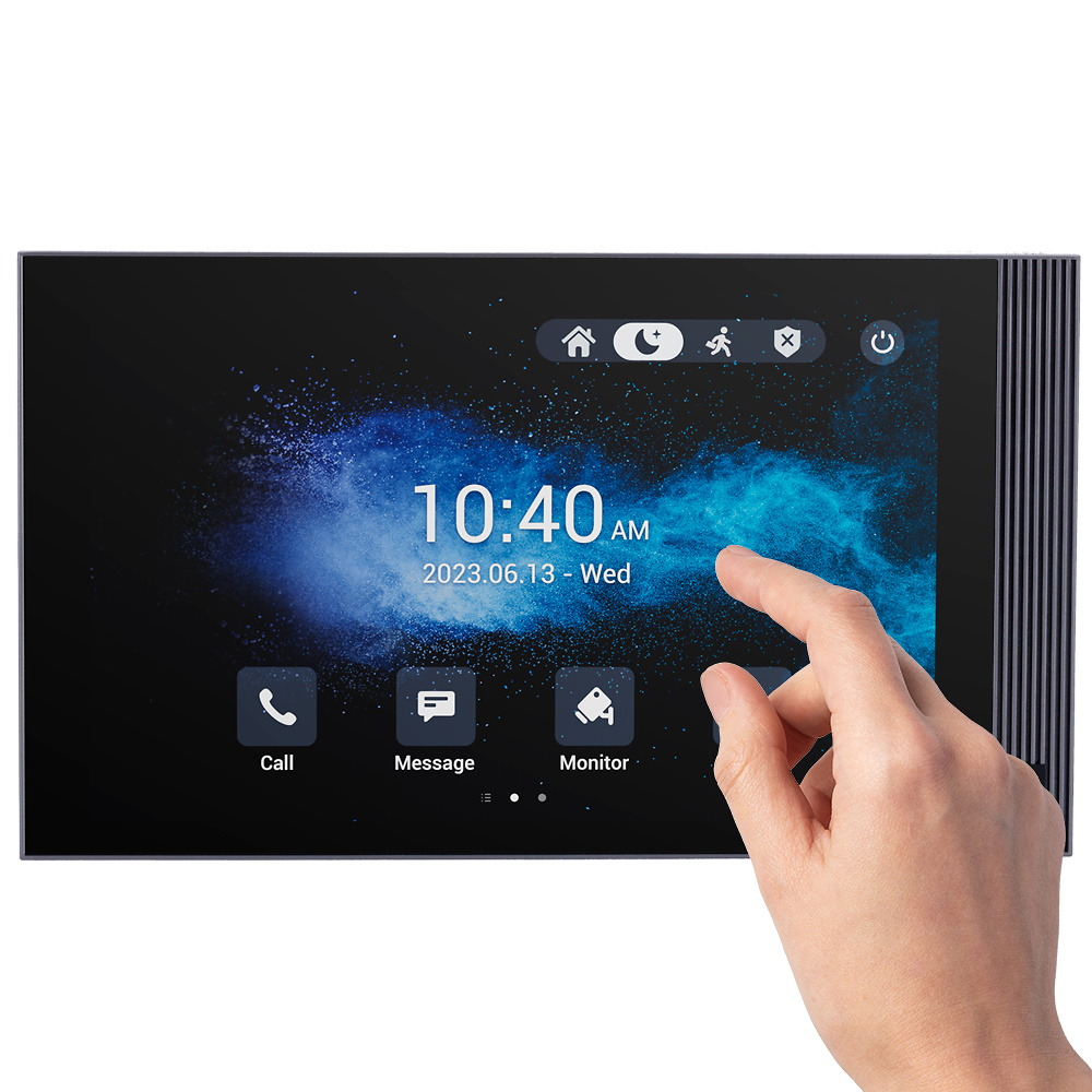 akuvox-ak-s563w-funciones Imagen del monitor Akuvox AK-S563W mostrando funciones activas como videollamada, visualización de cámaras ONVIF y acceso remoto desde App SmartPlus