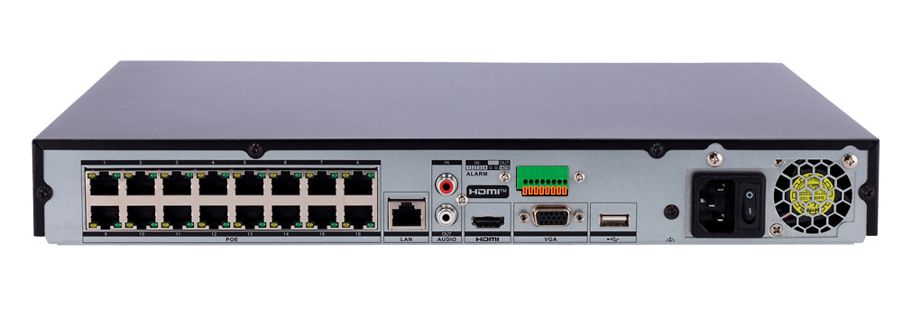 hikvision-ds-7632nxi-detalle-soporte-poe Fotografía resaltando el sistema PoE del NVR Hikvision DS-7632NXI-K2/16P(D), permitiendo alimentación directa a cámaras IP para reducir el cableado y facilitar el montaje