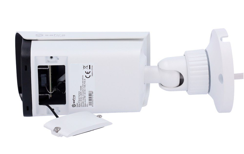 SF-IPB580ZA-4E1-NIGHT | SAFIRE - Cámara IP bullet Night Color | 4 Mpx | Lente motorizada 2.8-12 mm | Led blanco alcance 30 metros | Micrófono integrado 